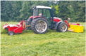 Traktor mit Frontmähwerk und Heckaufbereiter| © edition-lmz, S.Emmenegger