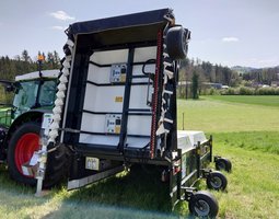 "Blacken-Roboter" für DA, mit Kameras und Spritzdüsen | © AGFF